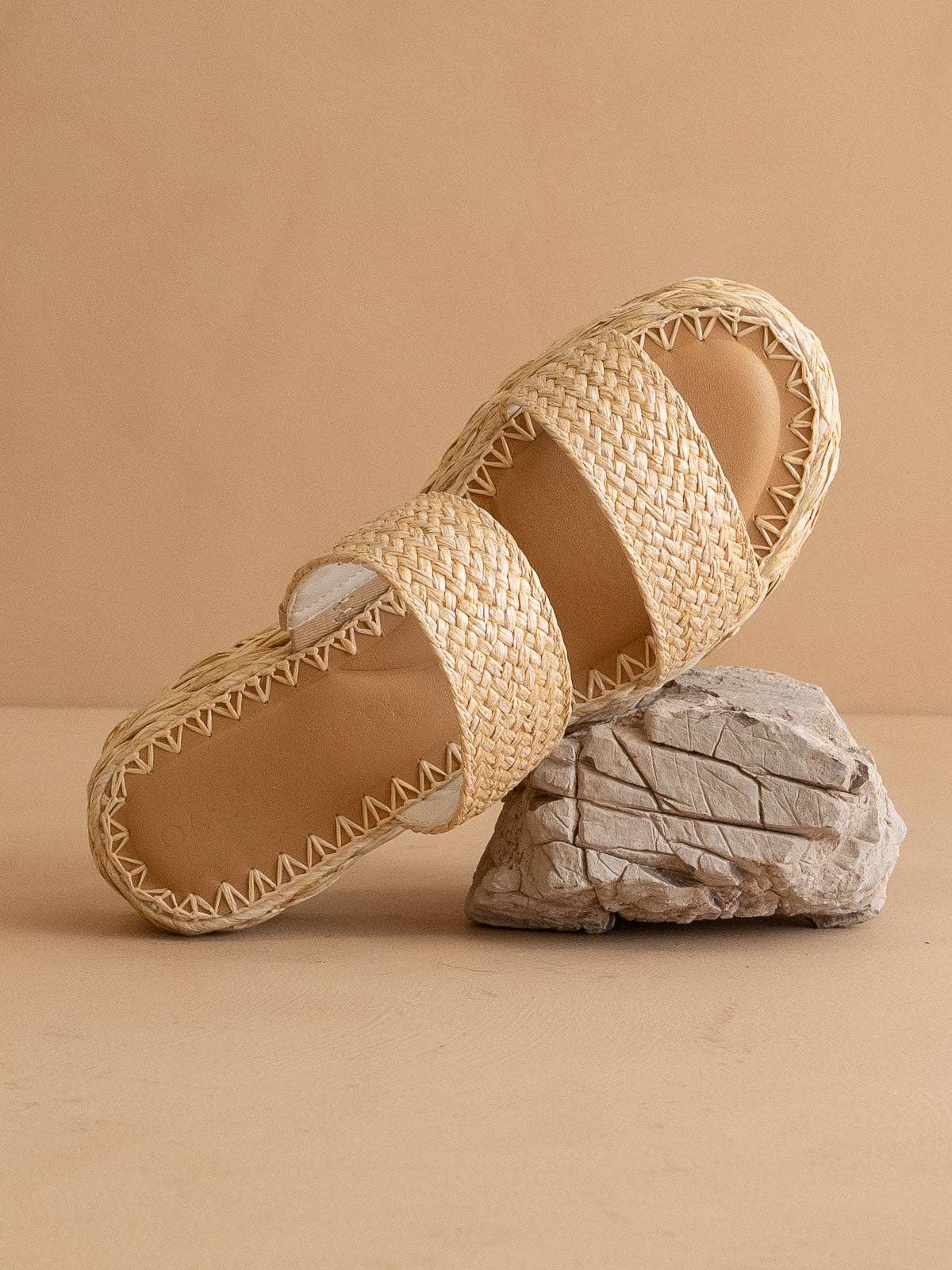 Woven Raffia Platform Slide Sandals