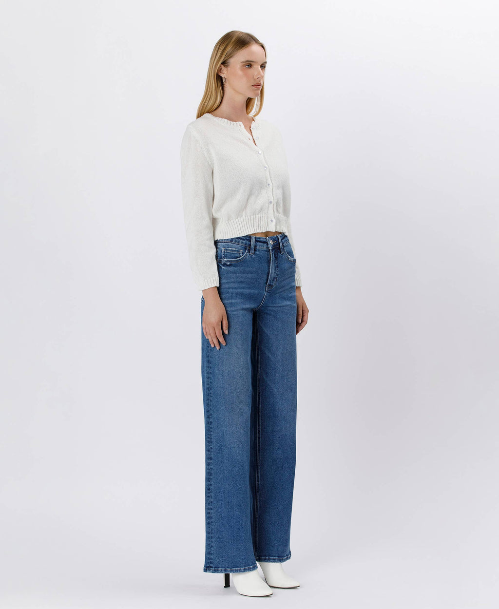 The Signature Jean- Tummy Control