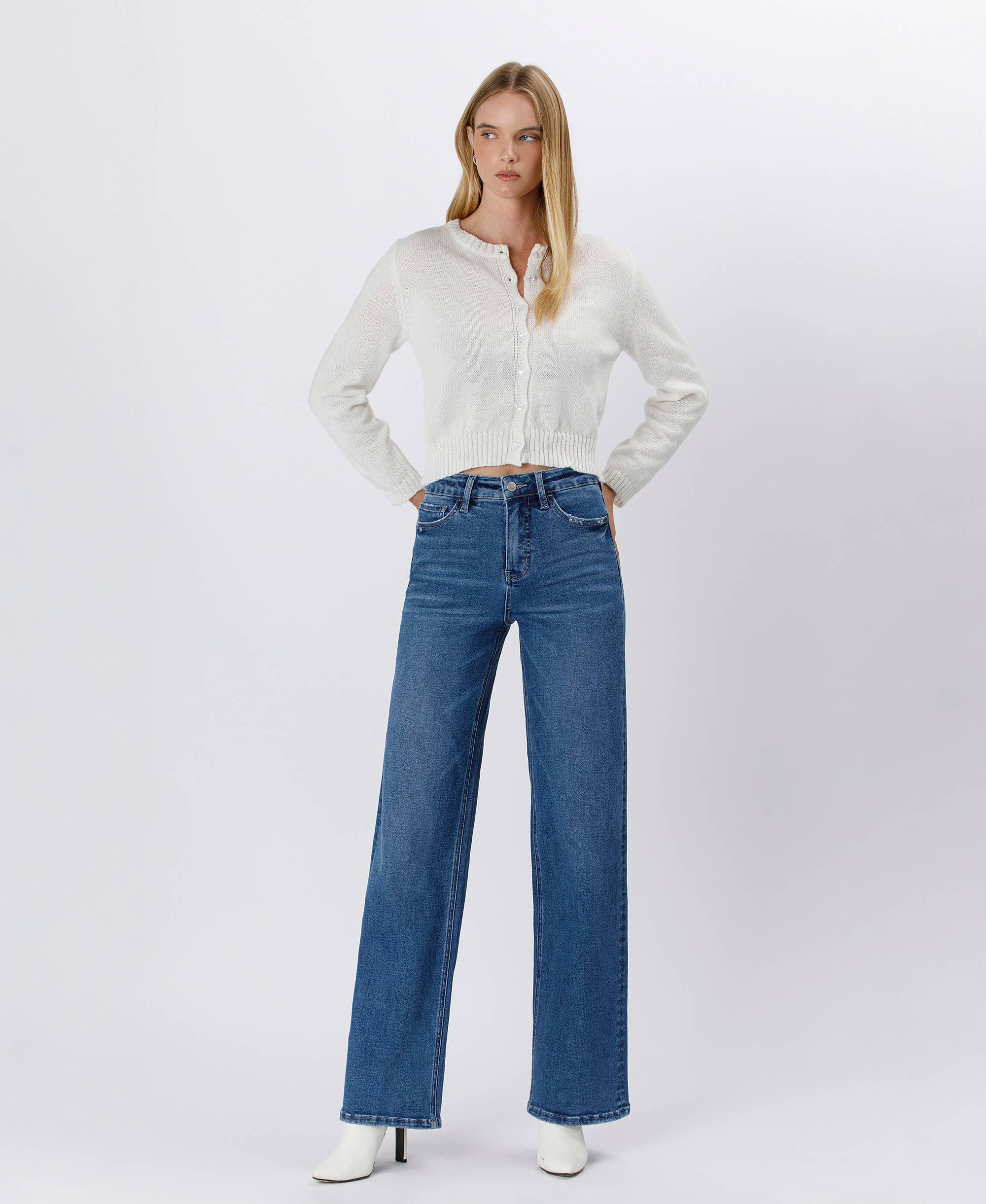 The Signature Jean- Tummy Control